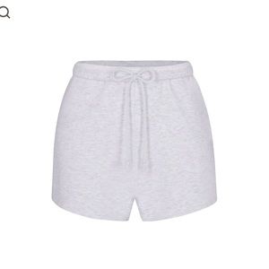 Skims Cotton Fleece Shorts light heather grey xxs
